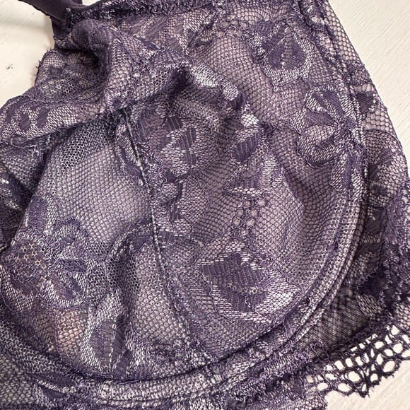 Victoria’s Secret Unlined Demi-Buste/ Body by Victoria - Picture 9 of 16